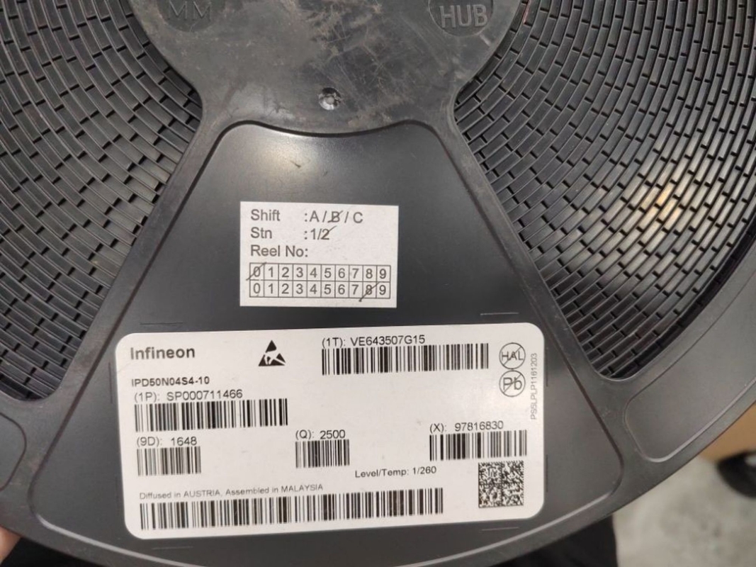 IPD50N04S4-10   Originale nuovissimo di IC del chip del circuito integrato TO-252   inutilizzato