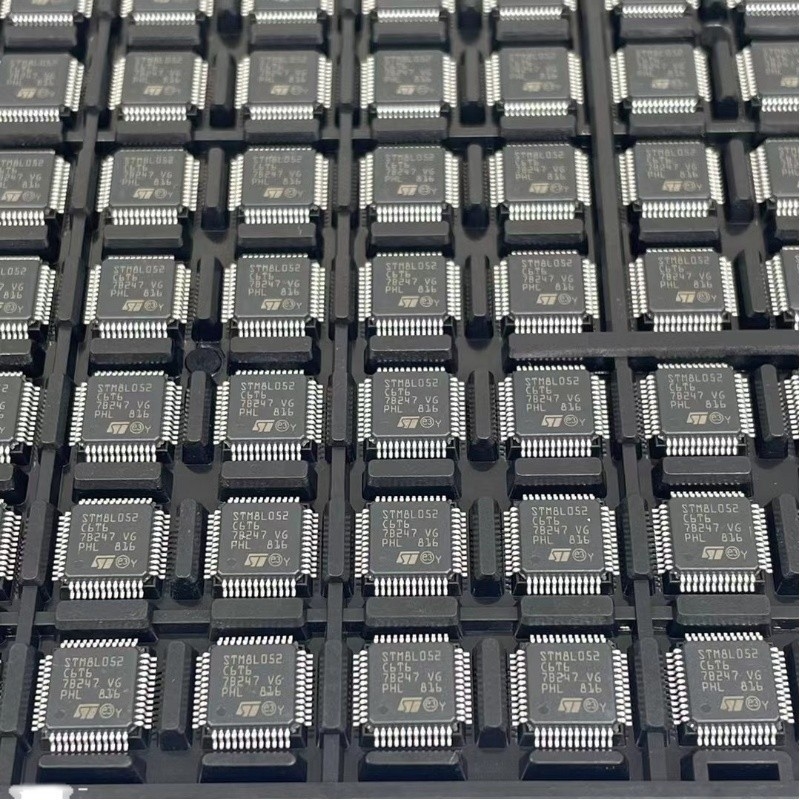 32 bit 128KB LQFP48 MicrocontrollerOriginal dell'ARM Cortex M0+ MCU in circuito integrato di riserva di 48-LQFP STM32L071CBT6