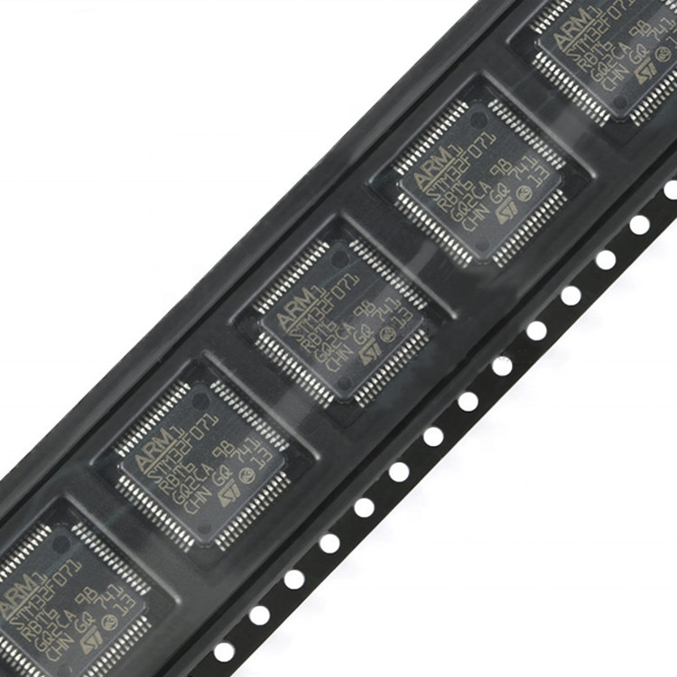 FLASH 64LQFP STM32F071 STM32F071RB STM32F071RBT6 di IC MCU 32BIT 128KB del chip di IC dei circuiti integrati dei componenti elettronici